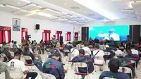 Menteri Teten Masduki Dorong Petani Kehutanan Sosial di Banyuwangi Bentuk Koperasi