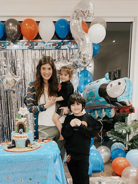 Carissa Puteri (Instagram/carissa_puteri)