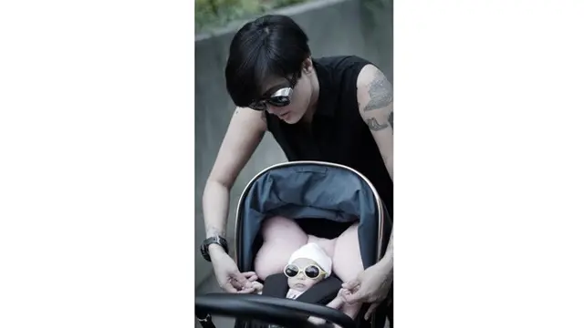 5 Potret Terbaru Poppy Sovia Usai Melahirkan, Bobot Naik 18 Kg