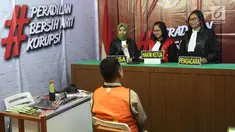 Suasana salah satu stan saat pameran hari Antikorupsi Sedunia di Jakarta, Senin (11/12). Tema peringatan hari Antikorupsi Dunia adalah 'Bergerak Bersama Memberantas Korupsi untuk Mewujudkan Masyarakat yang Sejahtera'. (Liputan6.com/Angga Yuniar)