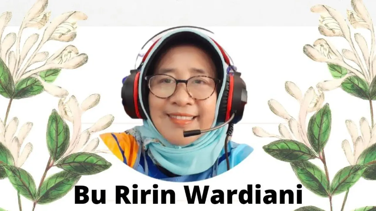 Dr. Hj. Ririen Wardhiani, M.Pd Ketua Umum Yayasan Ananda mutiara Indonesia (Y-AMI) Kabupaten Ponorogo.