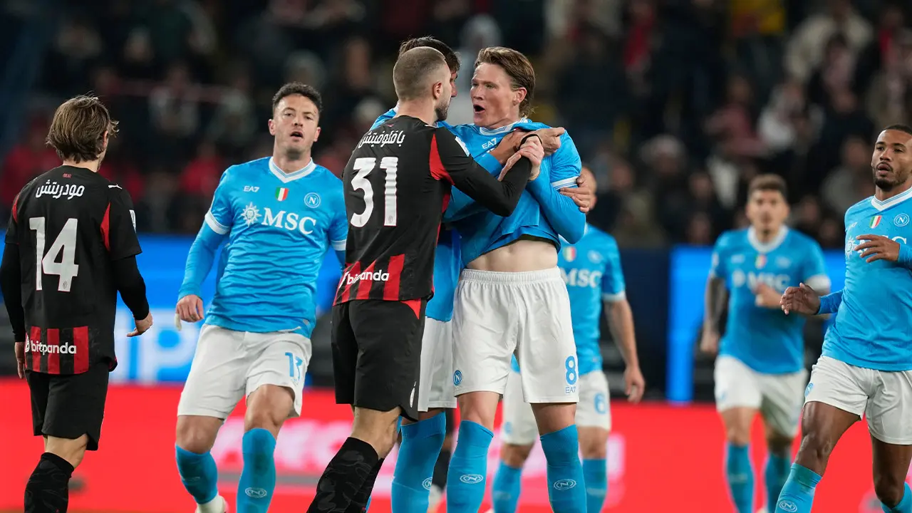 Scott McTominay dan Strahinja Pavlovic