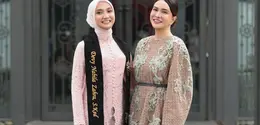 Shandy Aulia Tampil Stunning di Wisuda Keponakan. [@shandyaulia]
