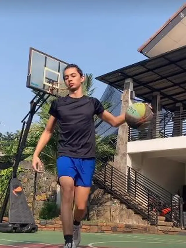 Fattah Syach, anak Attar Syach yang ganteng (Instagram/fattahsyach)