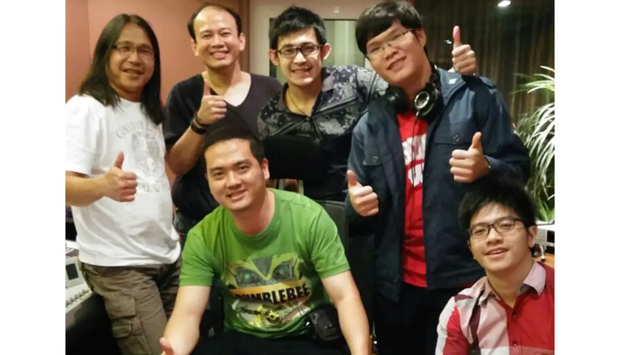 Medis Band Gandeng Komposer Aminoto Kosin