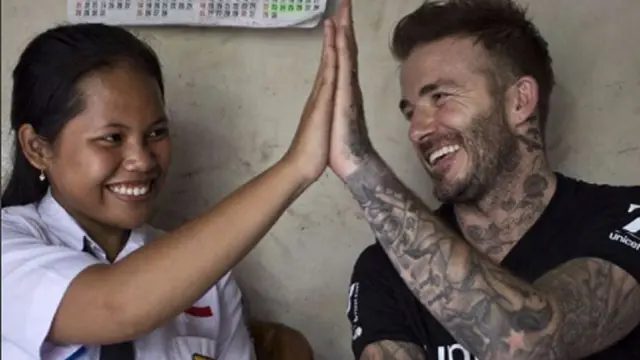 [Bintang] Sripun dan David Beckham