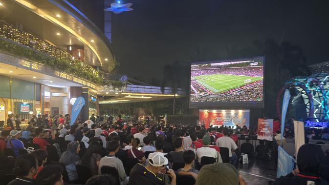 Nobar Manchester United vs Manchester City Berlangsung Meriah di Kemang, Fans Bawa Pulang Jersey Original
