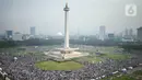Suasana Aksi Bela Palestina di Monumen Nasional (Monas), Jakarta, Sabtu (2/12/2023). Aksi tersebut bertemakan "Munajat Kubro untuk Keselamatan NKRI (Negara Kesatuan Republik Indonesia) dan Kemenangan untuk Palestina". (Liputan6.com/Angga Yuniar)