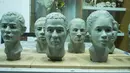 Patung wajah orang mati diperlihatkan saat workshop di New York Academy of Art in New York pada  bulan Januari 2016. Patung dibuat dengan harapan dapat menemukan identitas orang yang mati. (Courtesy the New York Academy of Art/Handout via REUTERS)
