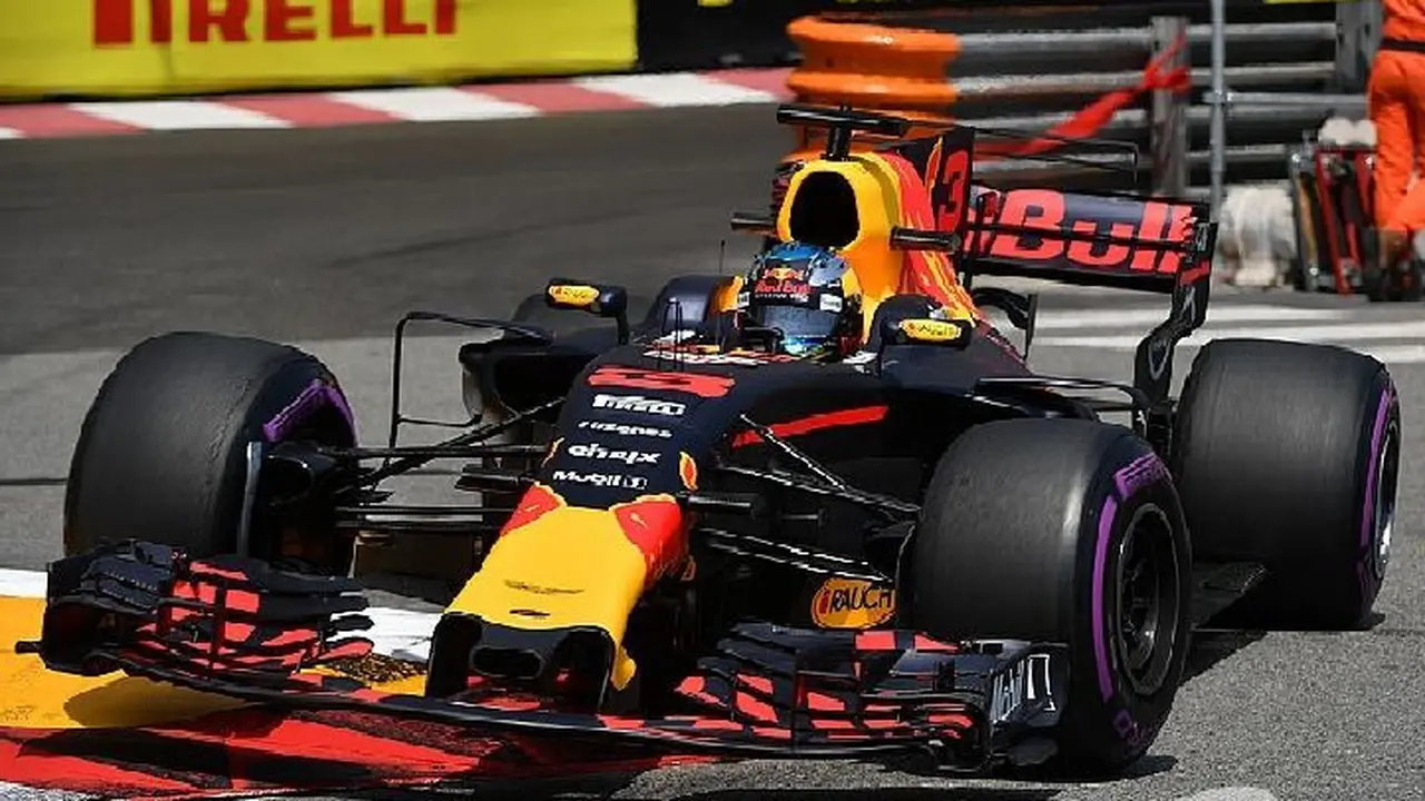 Ban Ultrasoft Bisa Bertahan Sepanjang GP Monako (Foto:Motorsport.com)