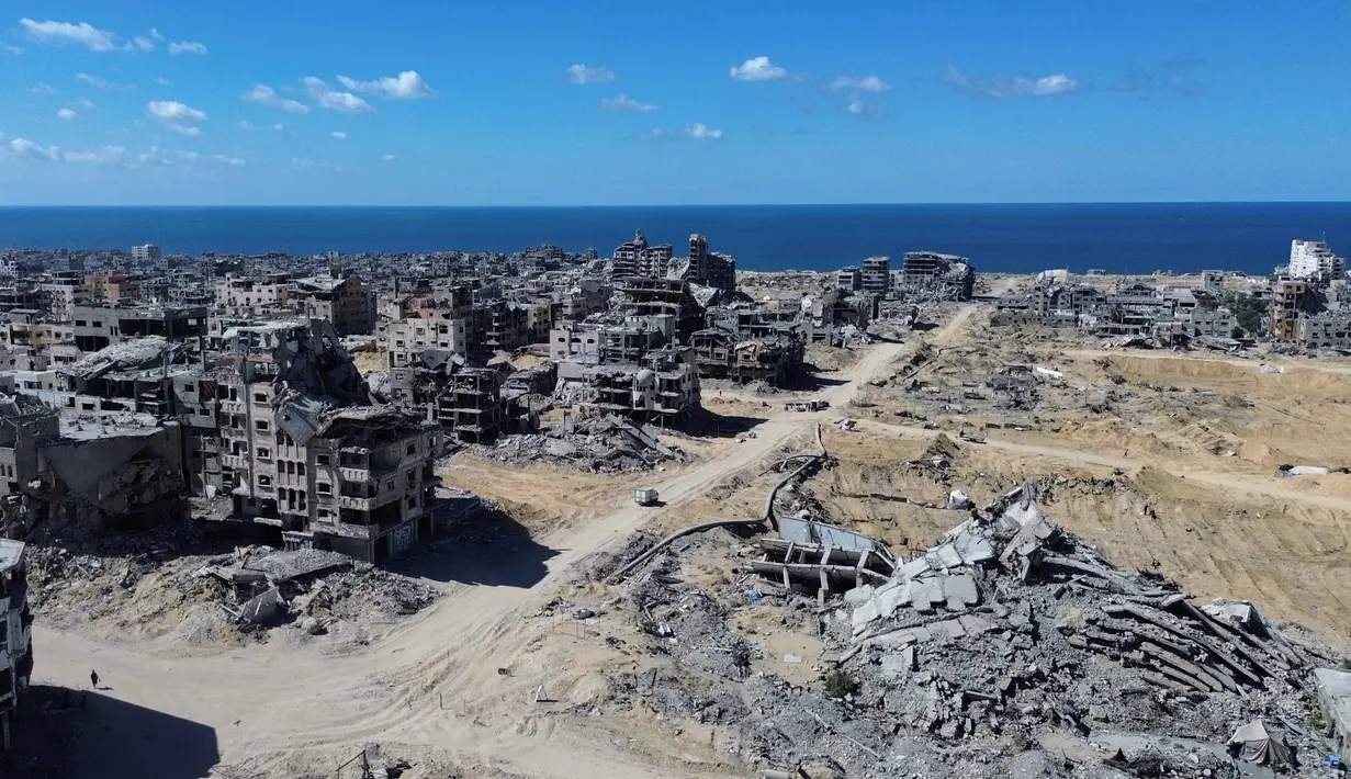 Agresi militer Israel di Gaza juga menyebabkan lebih dari 2 juta orang mengungsi secara besar-besaran. (AP Photo)