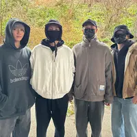 Momen member BTS melepas V dan RM wajib militer pada senin (11/12/2023). (Foto: Twitter/ BTS_twt)