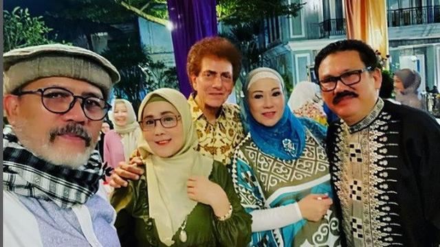 Artis lintas generasi hadir di Bukber Ramadhan 2023 yang digelar Camelia Malik di studio Persari (Foto: Instagram cameliamalikreal)
