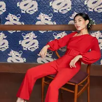 Pomelo hadirkan koleksi spesial imlek dengan pilihan yang variatif dan menggoda.