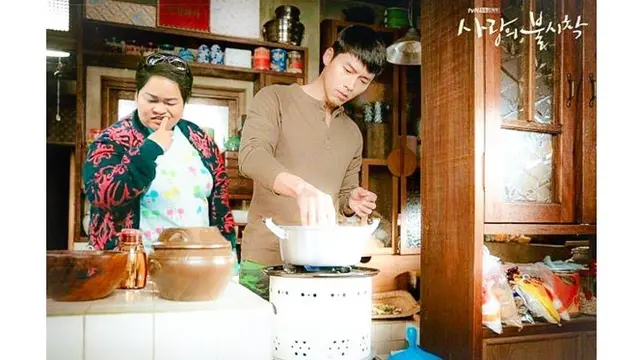 6 Foto Editan Sinyorita Bareng Hyun Bin Ini Kocak