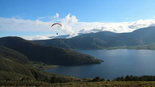 Danau Anggi Giji dan Danau Anggi Gida