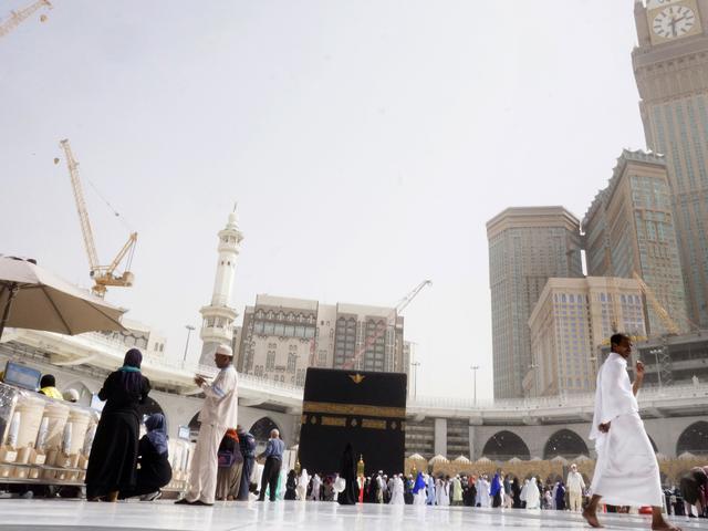 Pandemi Corona Covid 19 Warga Arab Saudi Dilarang Keluar Rumah