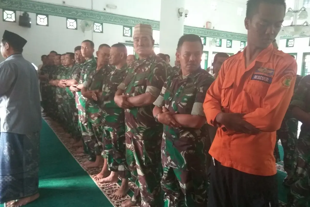 Salat Gaib bagi Korban Gugur Heli Basarnas Jatuh