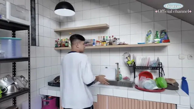 Potret Dapur Rumah Jirayut di Indonesia
