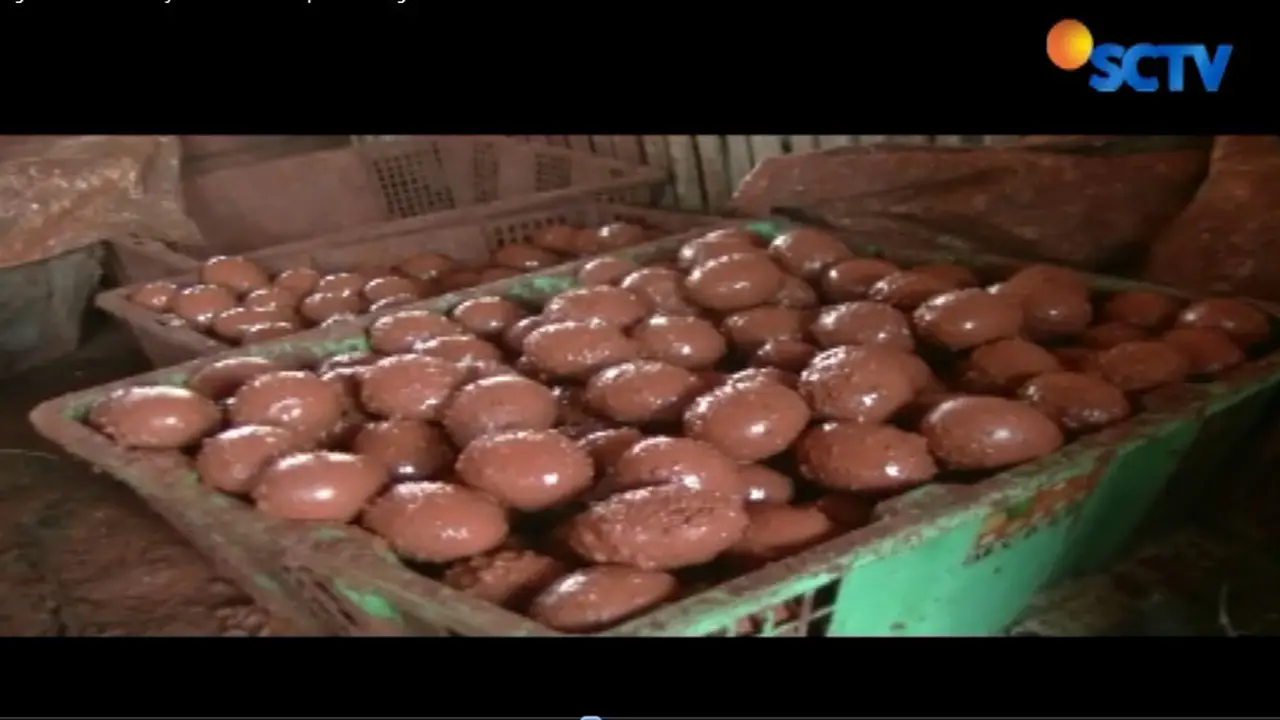 Harga Garam Naik, Perajin Telur Asin dan Tahu Kurangi Produksi