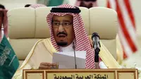 Raja Salman pidato dalam acara  Saudi-Iraqi Bilateral Coordination Council  22 Oktober 2017 lalu di Riyadh. (Alex Brandon / POOL / AFP)