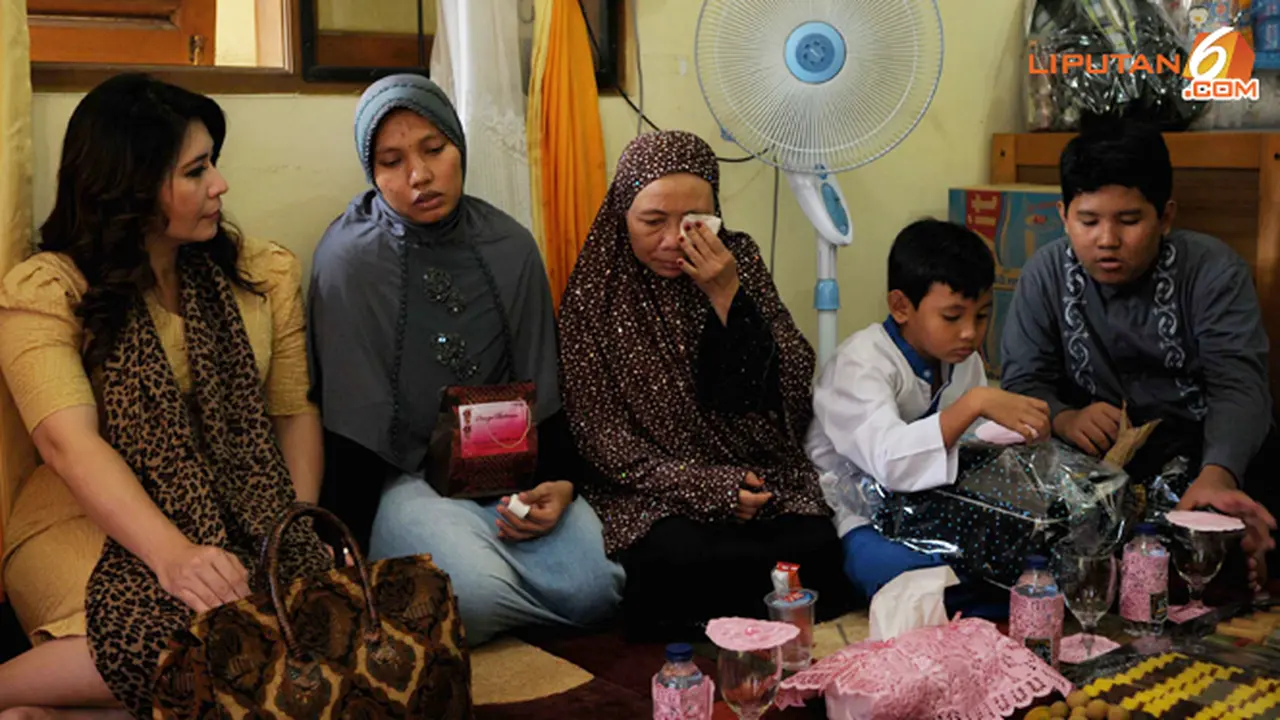 keluarga-korban-polisi-130820a.jpg