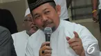 Nama Fahrurrozi Ishaq mendadak terkenal usai menjadi Gubernur DKI Jakarta tandingan, Jakarta, Rabu (3/12/2014). (Liputan6.com/Herman Zakharia)