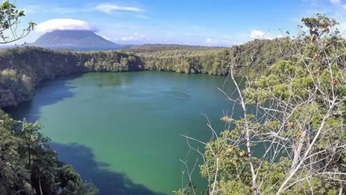 Tolire, Misteri Danau di Kaki Gunung Gamalama