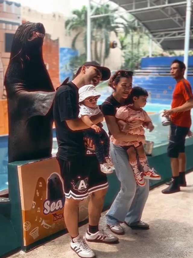 Thariq Halilintar dan Aaliyah Massaid (Instagram /aaliyah.massaid)