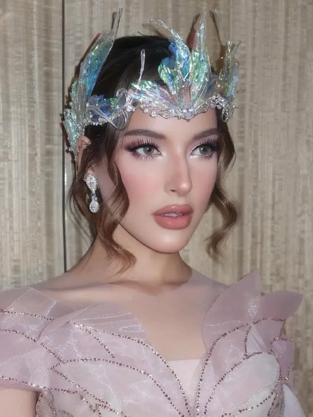 Kecantikan Tanpa Cela Tasya Farasya dengan Soft Glam Makeup Look di Perayaan 4 Tahun MOP Beauty, Bak Dewi