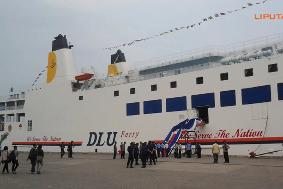 kapal-dlu131018b.jpg