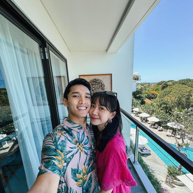 6 Pasangan Artis Ini Rayakan Natal dari Pacaran Sampai Nikah, Selalu Langgeng