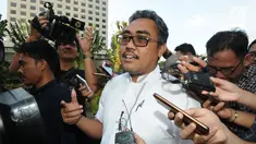 Mantan Wakil Ketua Banggar DPR Jazilul Fawaid usai menjalani pemeriksaan di Gedung KPK, Jakarta, Rabu (13/2). Jazilul diperiksa sebagai saksi untuk tersangka mantan Wakil Ketua DPR Taufik Kurniawan terkait dugaan suap DAK Kebumen. (Merdeka.com/DwiNarwoko)
