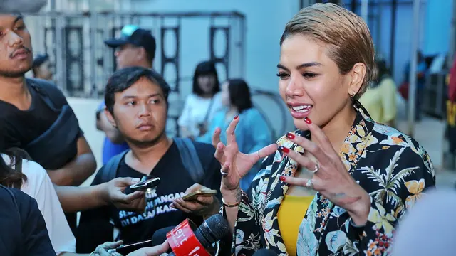 [Bintang] Nikita Mirzani