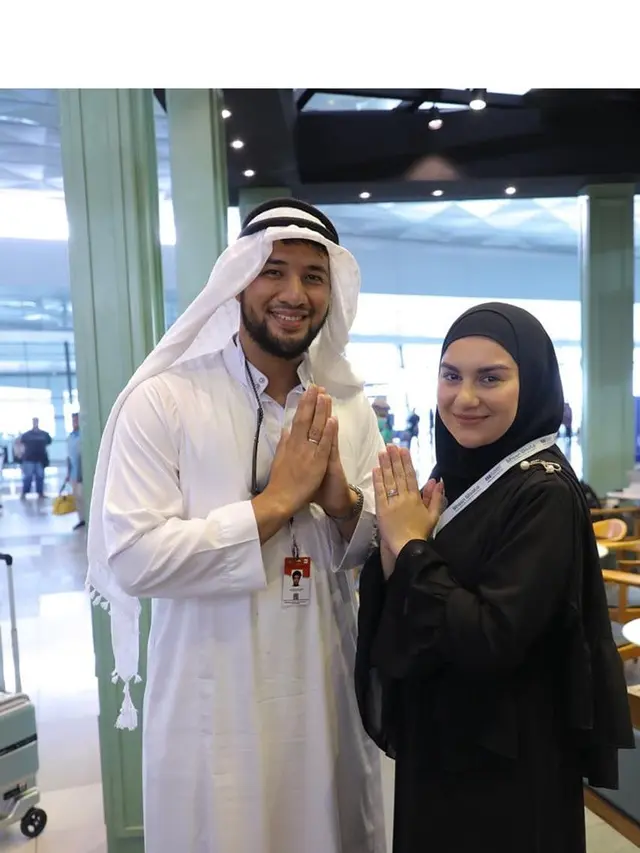Irish Bella dan Ammar Zoni Pilih Umrah saat Pergantian Akhir Tahun, Ini 7 Momen Keduanya