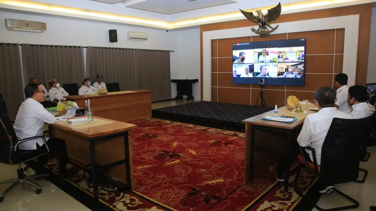 Bupati Anas Paparkan Ratusan Inovasi Banyuwangi ke Dewan Penilai