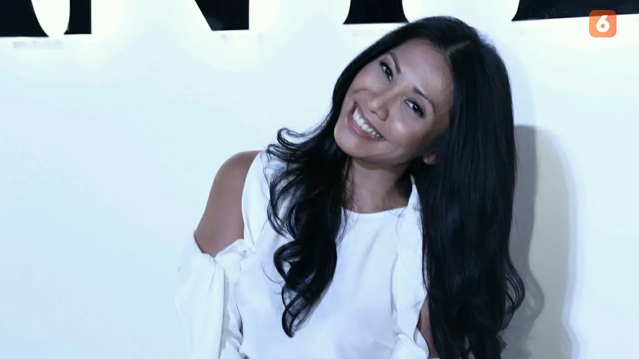 [Bintang] Anggun C. Sasmi