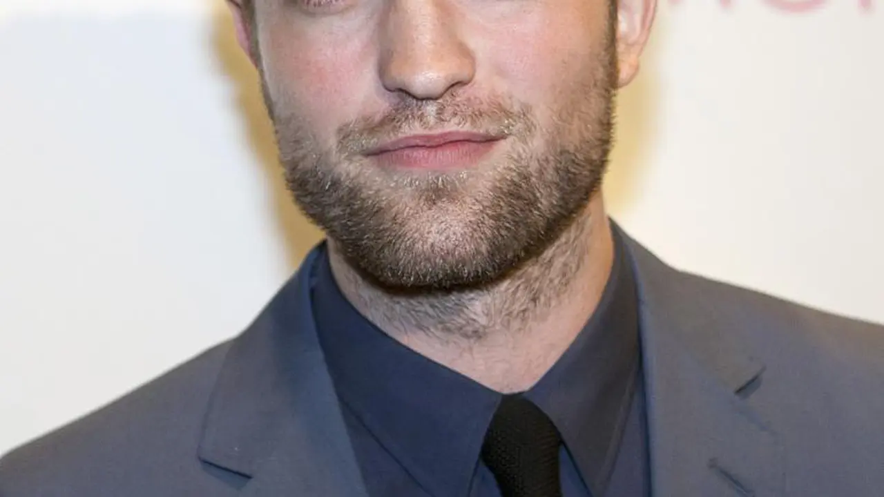 [Bintang] Robert Pattinson