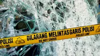 Polisi Olah TKP Kecelakaan Maut Truk Vs Pikap di Probolinggo