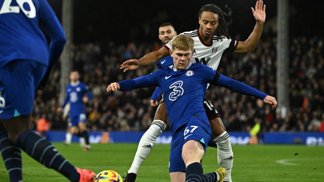 Foto: Debut Muram Joao Felix Bareng Chelsea, Diganjar Kartu Merah, The Blues pun Takluk dari Fulham di Liga Inggris