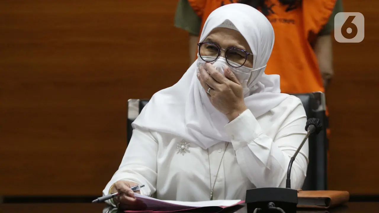 Wakil Direktur PT Adonara Propertindo, Anja Runtuwene