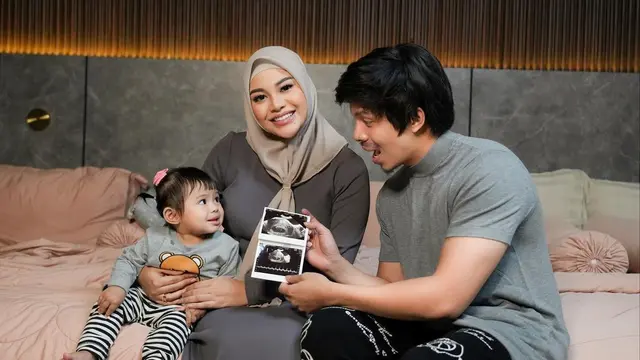 7 Momen Atta Halilintar dan Aurel Hermansyah Umumkan Kehamilan Kedua, Penuh Bahagia