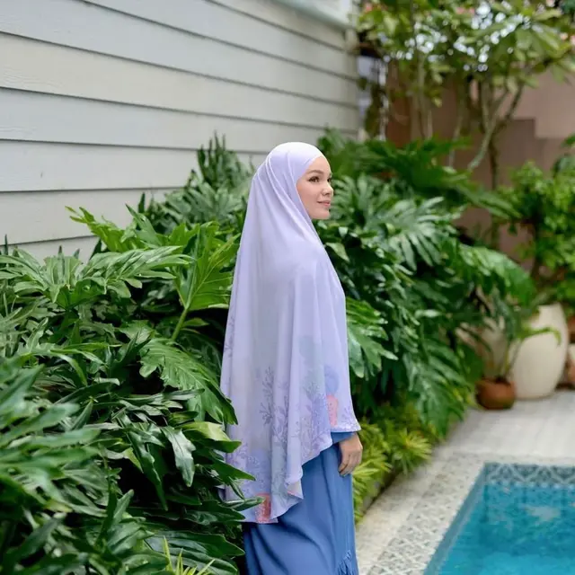 Dewi Sandra Makin Rajin Berdakwah