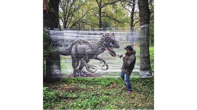 Pria Ini Buat Lukisan Hewan di Atas Plastik, 7 Hasilnya Mengagumkan