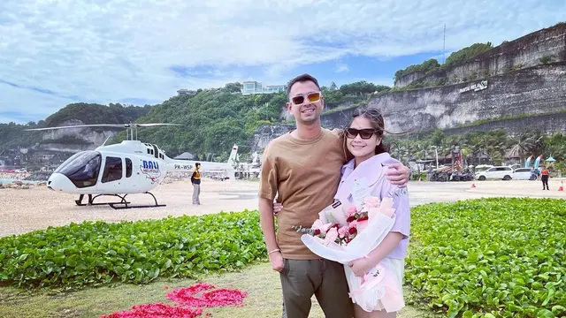Raffi Ahmad dan Nagita Slavina bisnis sewa naik helikopter (instagram/raffinagita1717)