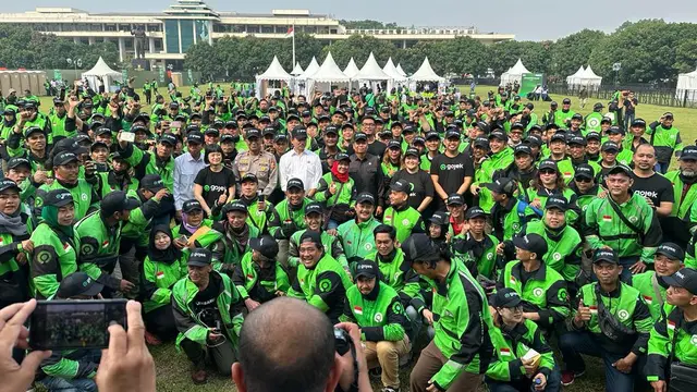 Ketua Komisi V DPR RI Lasaru