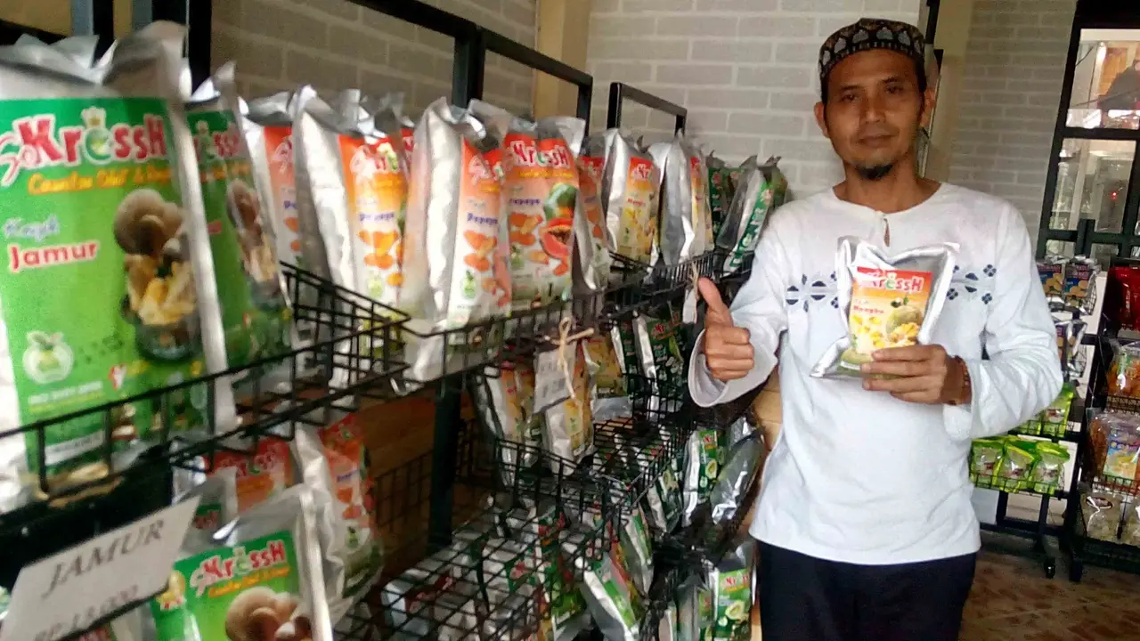 Agar Keripik Buah Produksi Rumahan di Kota Malang Terus Melaju ke Segala Penjuru