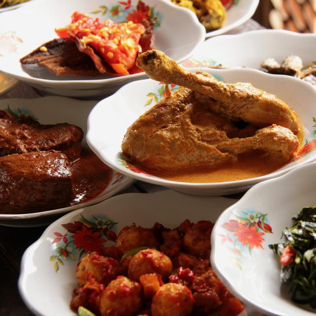 11 Makanan Khas Sumatera Barat Yang Menggugah Selera Tak Hanya Rendang Hot Liputan6 Com