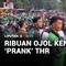 Sejak Kamis pagi, ribuan pengemudi ojol mengantre di gerbang Taman Wiladatika Cibubur, usai mendapat informasi dari komunitas pengemudi ojol, bila ada pembagian tunjangan hari raya. Informasi itu ternyata tidak benar. Mereka pun terpaksa pulang denga...