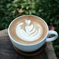 Ilustrasi Turmeric Latte Credit: unsplash.com/allways
